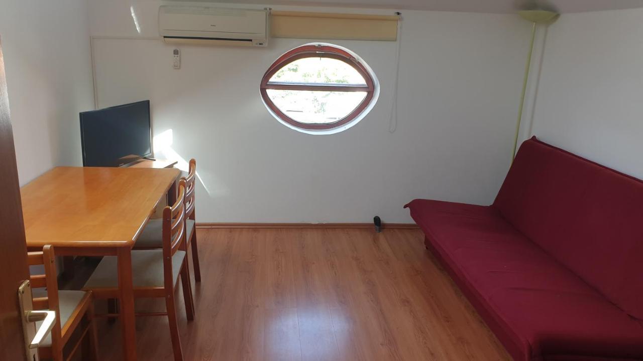 Apartments Rosa Mali Lošinj Екстериор снимка